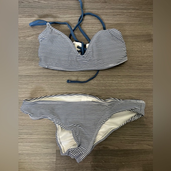 Blue striped Bikini - Picture 1 of 2